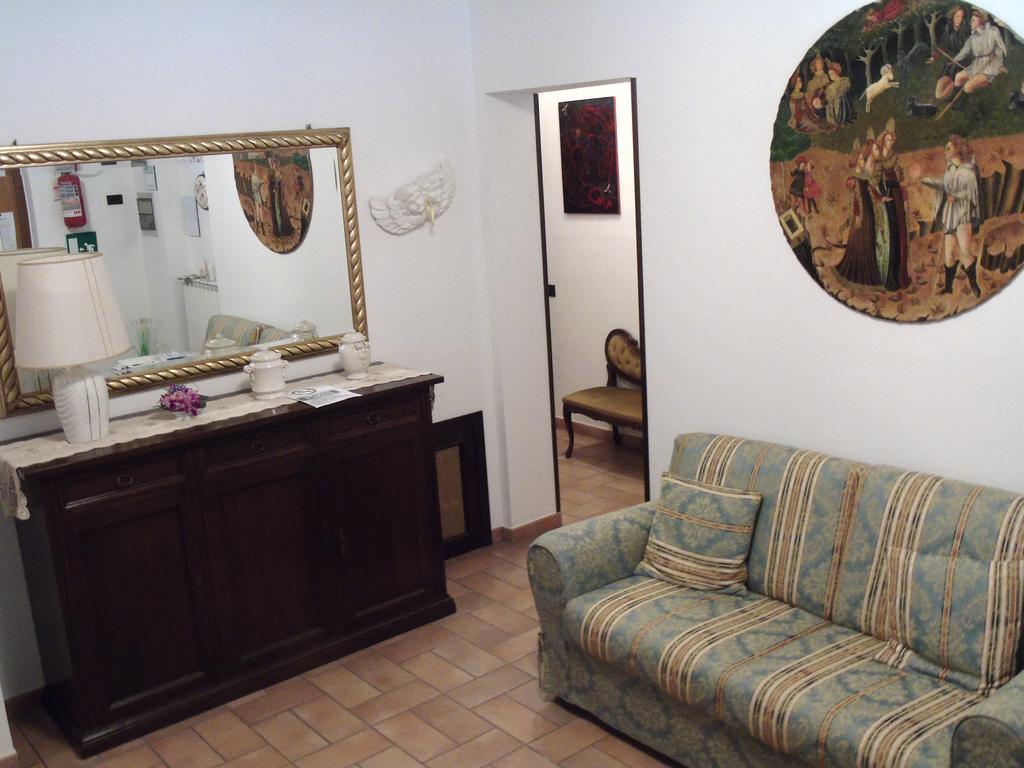 فيلا توديفي Agriturismo Poponi المظهر الخارجي الصورة